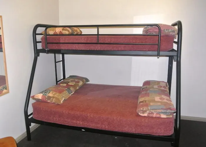Globe Backpackers And City Oasis Perth